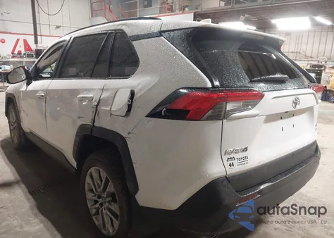 2020 Toyota Rav4 Xle Premium z USA, uszkodzony, nr VIN 2T3A1RFV3LC138559